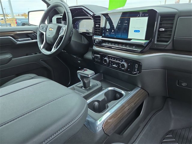 New 2025 Chevrolet Silverado 1500 LT w/ All Star Edition Plus image 17