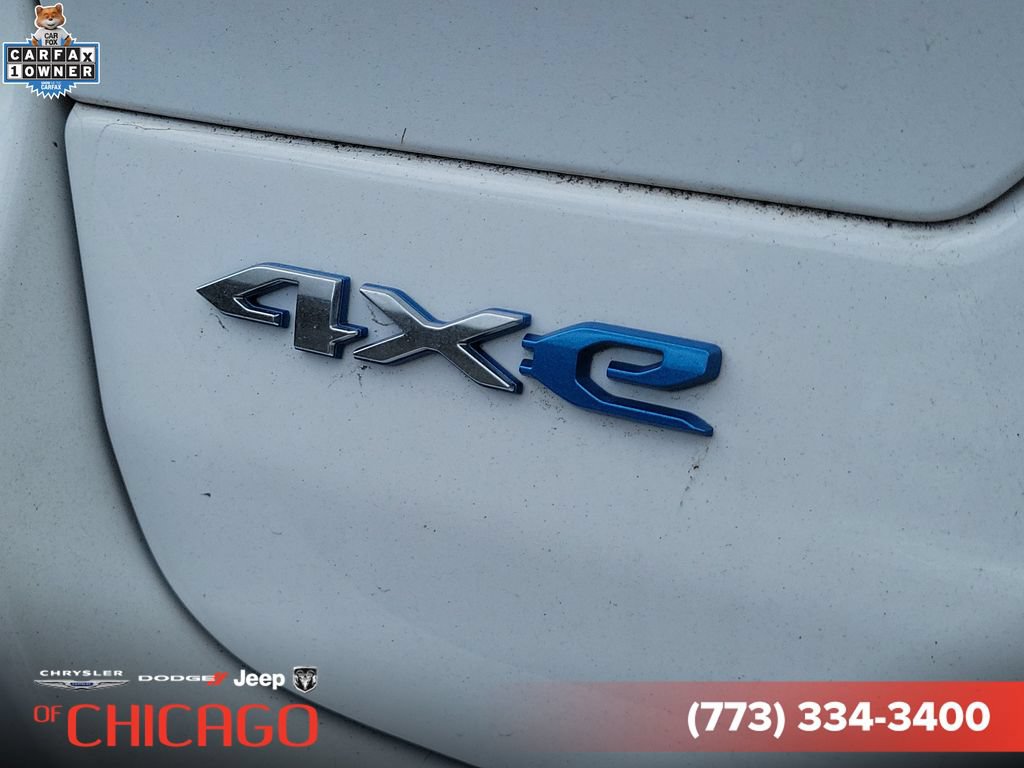 Used 2024 Jeep Grand Cherokee Overland w/ Luxury Tech Group IV AWD/4WD image 7