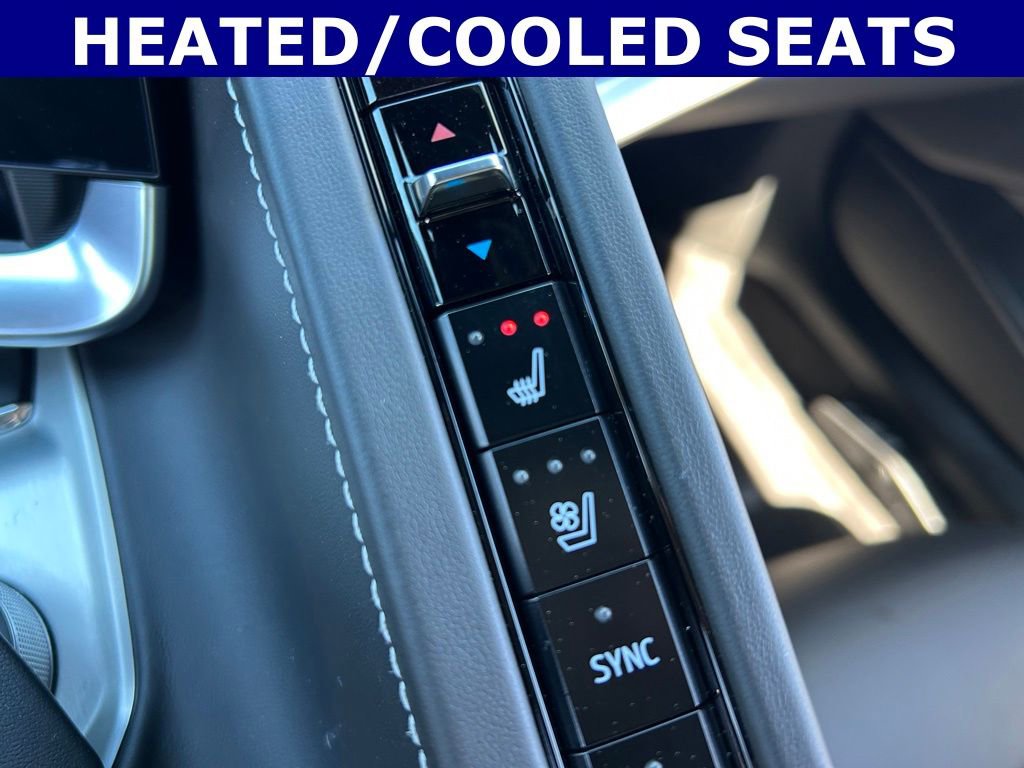 Used 2025 Chevrolet Corvette E-Ray image 6