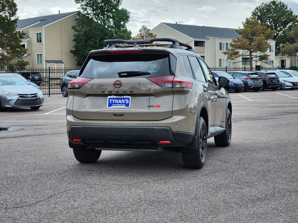 Used 2025 Nissan Rogue SV AWD/4WD image 7