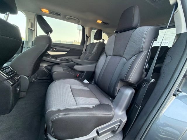 Used 2022 Subaru Ascent Premium w/ Convenience Package AWD/4WD image 16