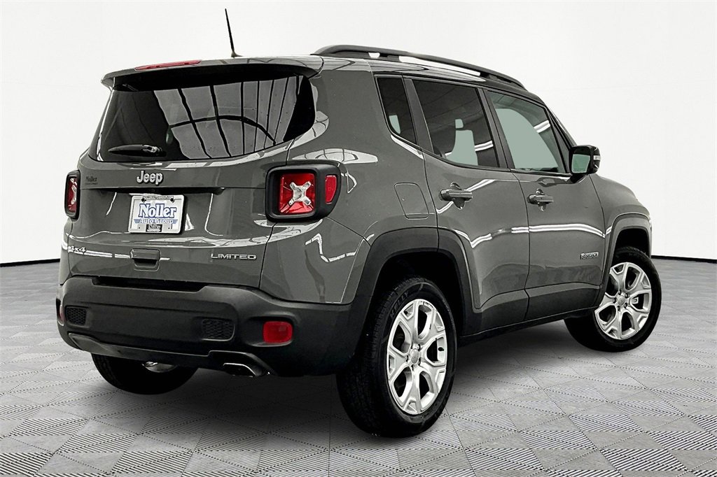 Used 2022 Jeep Renegade Limited image 2