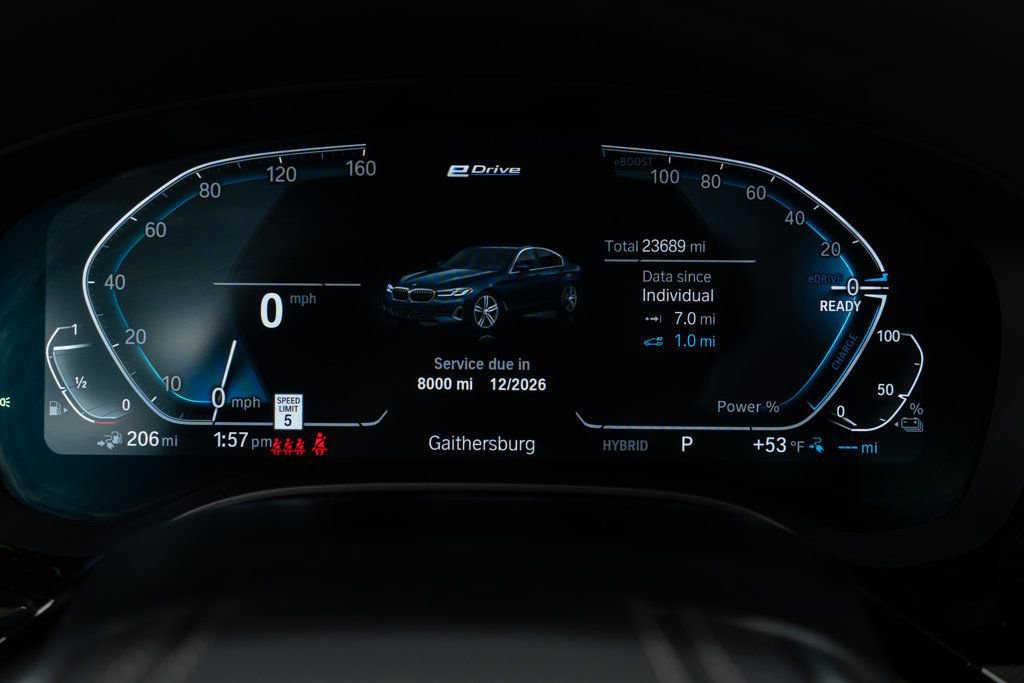 Used 2023 BMW 530e xDrive w/ Premium Package image 16