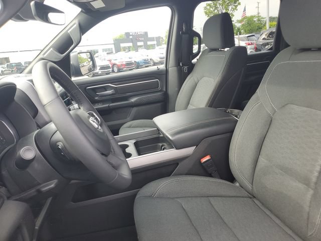 Used 2025 RAM 1500 Big Horn AWD/4WD image 17