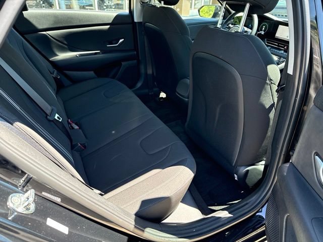 Certified 2023 Hyundai Elantra SEL w/ Convenience Package FWD image 20