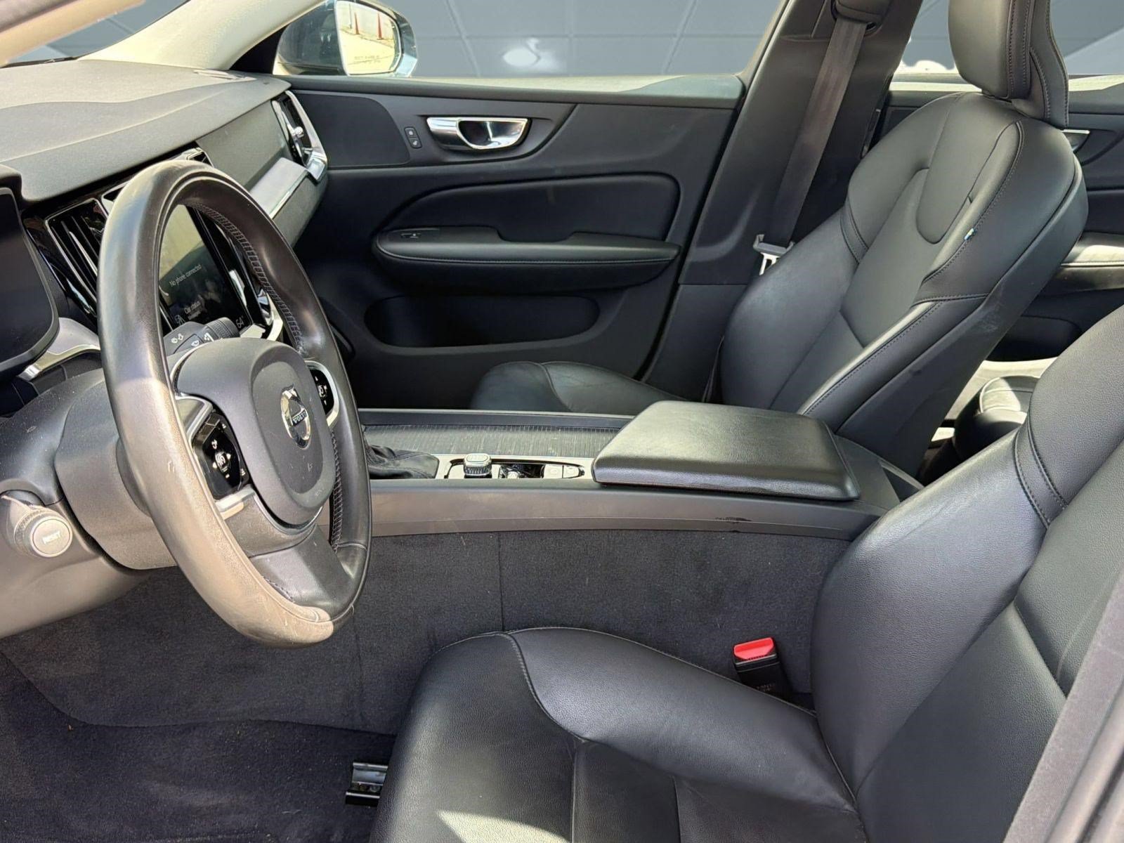Used 2020 Volvo S60 T5 Momentum FWD image 21