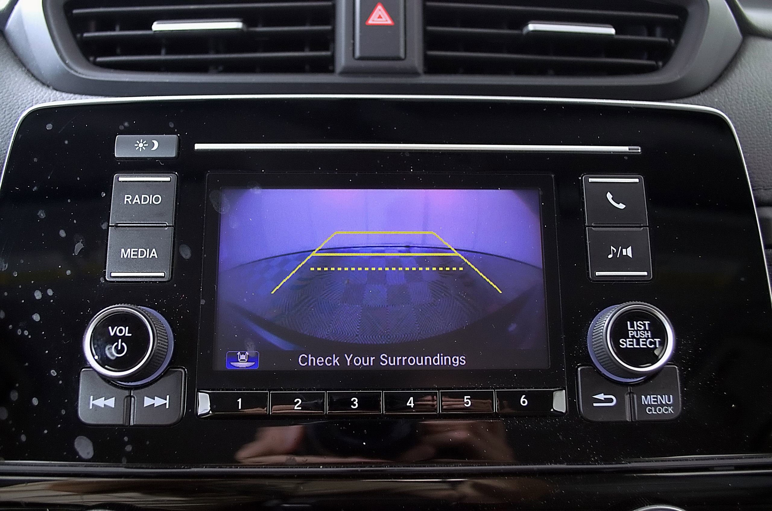 Used 2018 Honda CR-V LX image 29