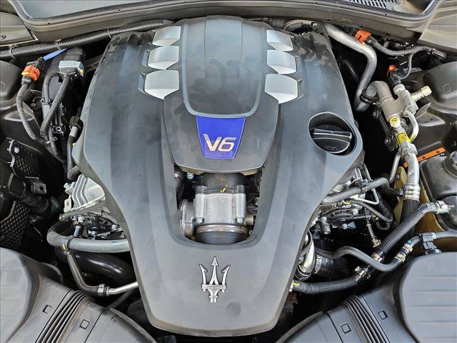 Used 2021 Maserati Ghibli S RWD image 24