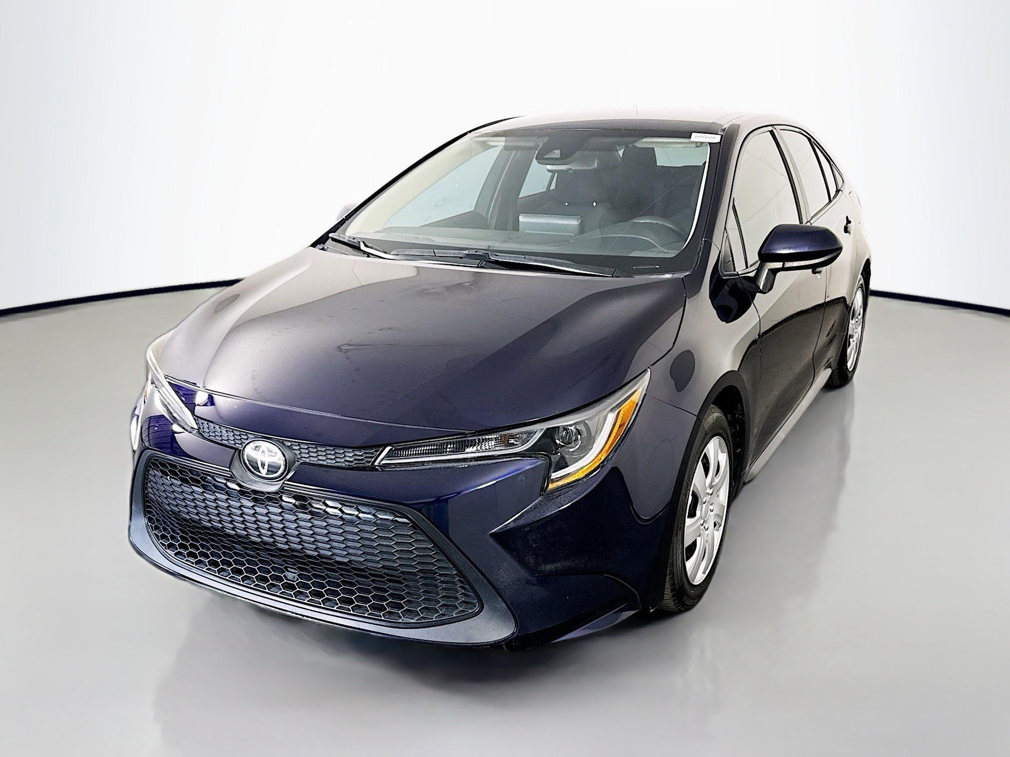 Used 2022 Toyota Corolla LE FWD image 4