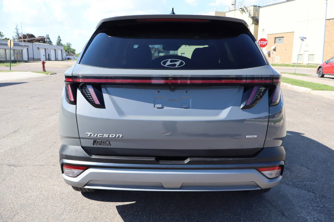Used 2025 Hyundai Tucson SEL AWD/4WD image 10