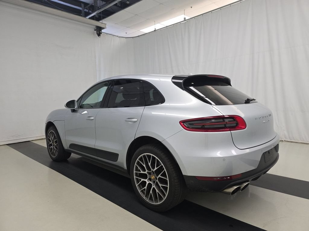 Used 2018 Porsche Macan S w/ Premium Package Plus AWD/4WD image 4