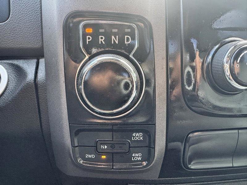 Used 2018 RAM 1500 Express w/ Black Ram 1500 Express Group AWD/4WD image 14