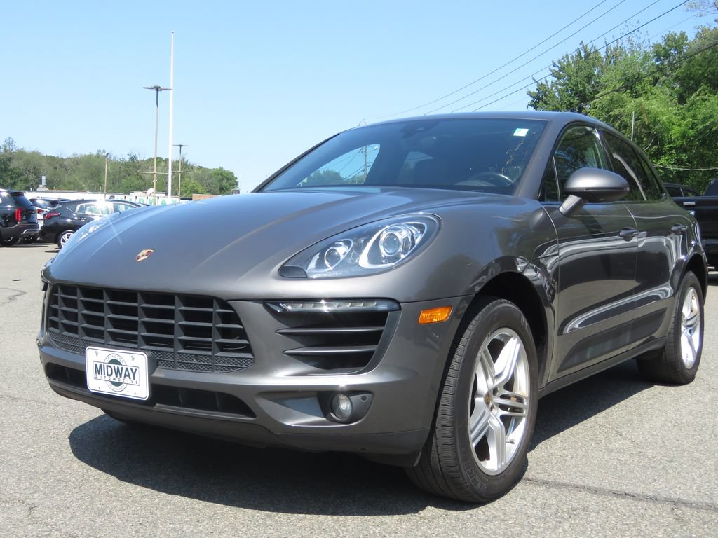 Used 2017 Porsche Macan AWD/4WD image 1
