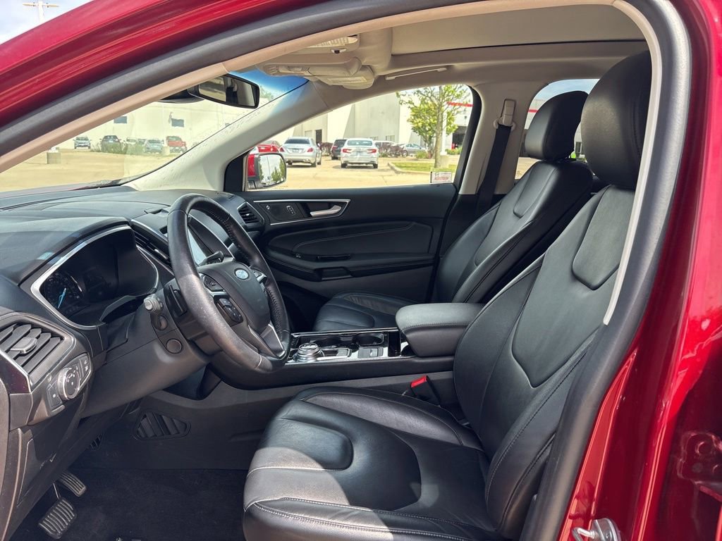 Used 2019 Ford Edge Titanium w/ Canadian Touring Package AWD/4WD image 10