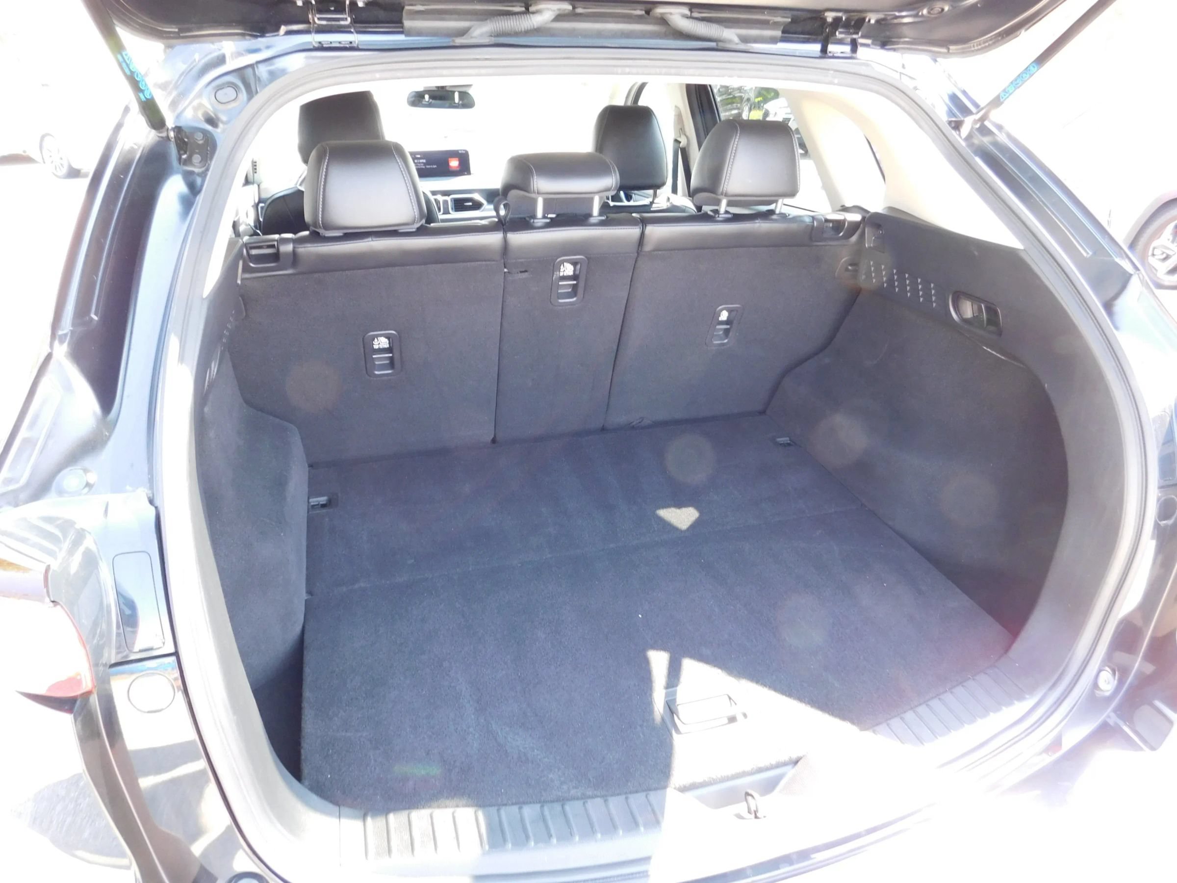 Used 2025 MAZDA CX-5 AWD 2.5 S w/ Select Package image 9