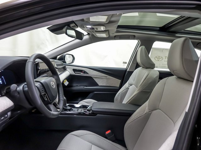 New 2026 Toyota Camry XLE image 9