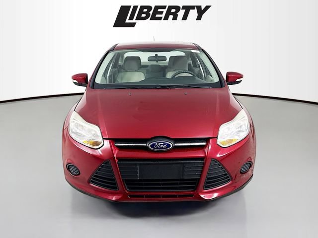 Used 2014 Ford Focus SE image 2