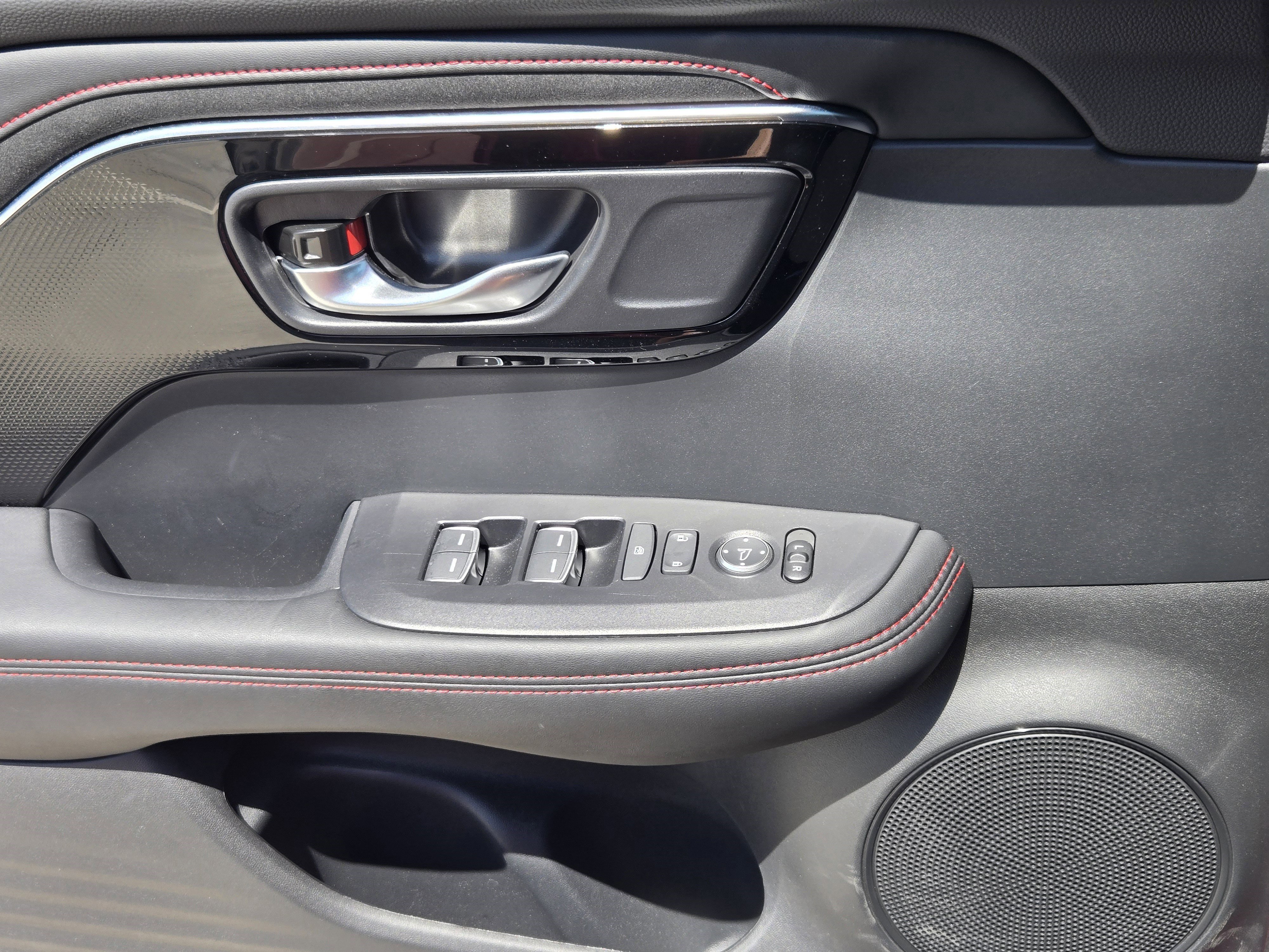 Certified 2025 Acura ADX A-Spec image 13