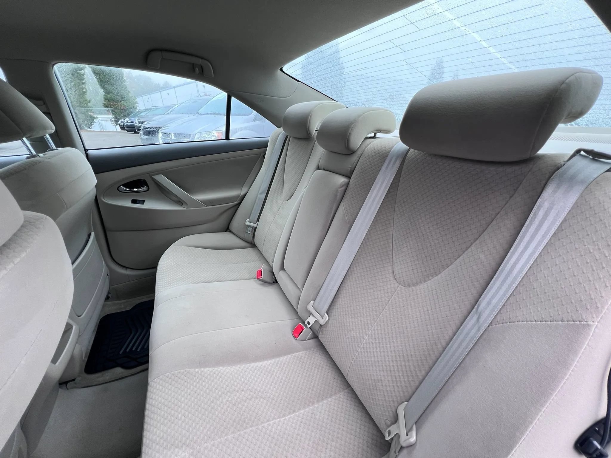 Used 2007 Toyota Camry LE FWD image 30