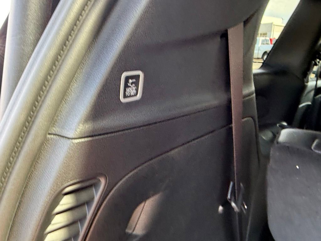 New 2027 Chrysler Pacifica Select FWD image 46