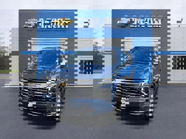 New 2025 Chevrolet Suburban Premier AWD/4WD image 3