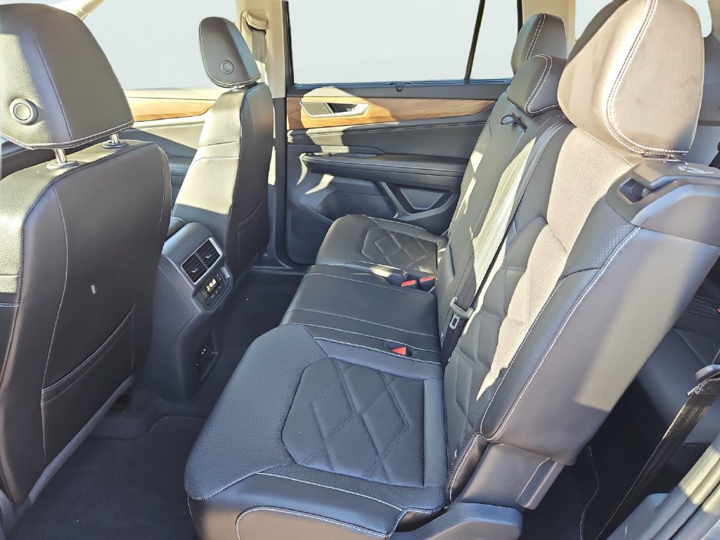 Certified 2024 Volkswagen Atlas SE AWD/4WD image 33