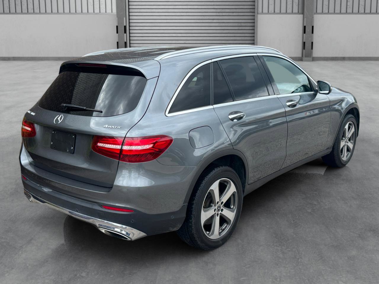Used 2018 Mercedes-Benz GLC 300 4MATIC image 35