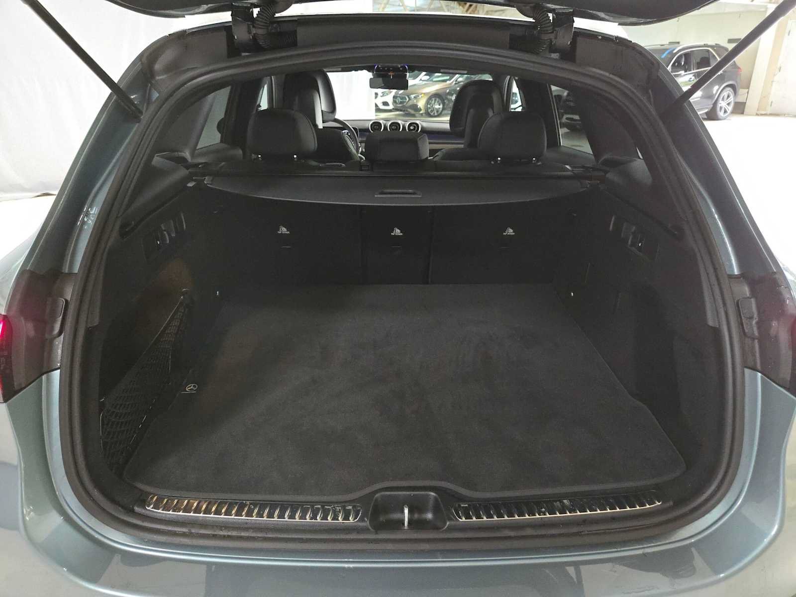 Used 2026 Mercedes-Benz GLC 300 4MATIC image 14