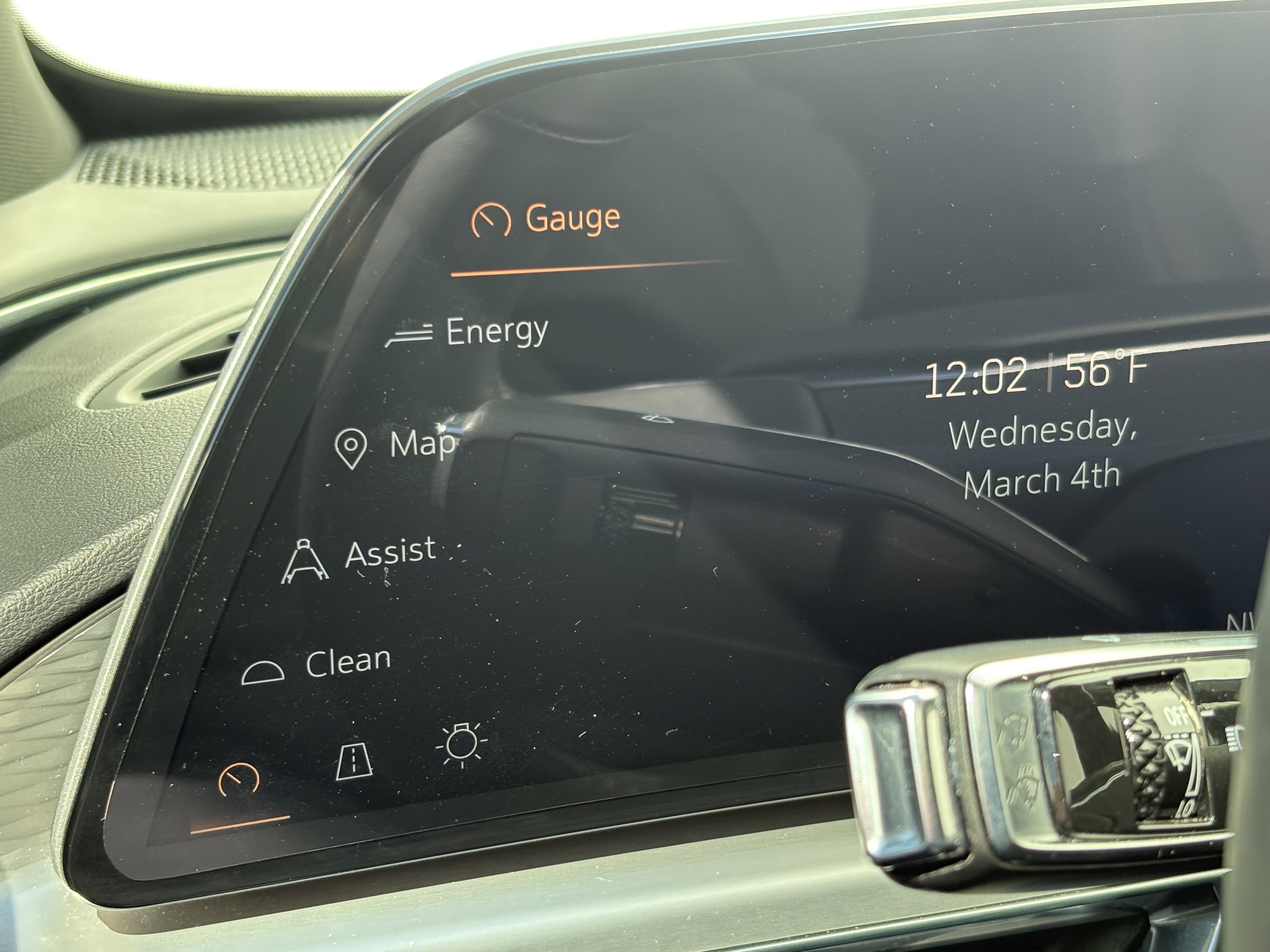 Used 2024 Cadillac Lyriq Luxury w/ LPO, Floor Liner Package image 21