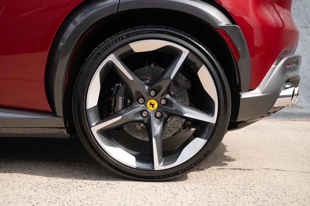 Used 2025 Ferrari Purosangue AWD/4WD image 19