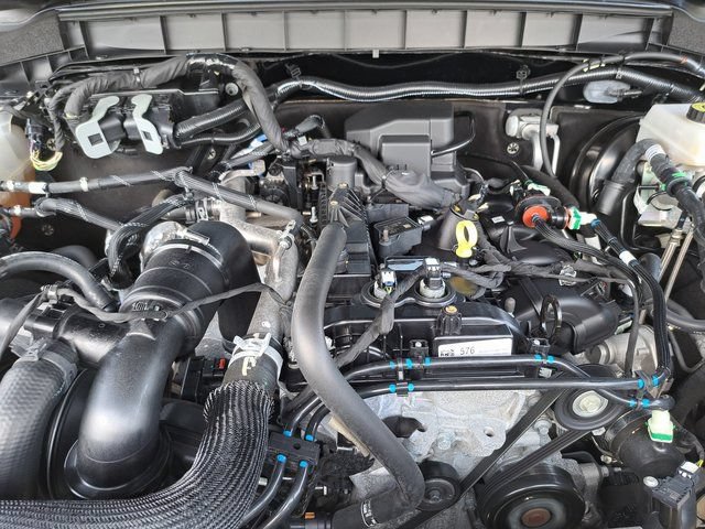 Used 2023 Ford Bronco Black Diamond AWD/4WD image 31
