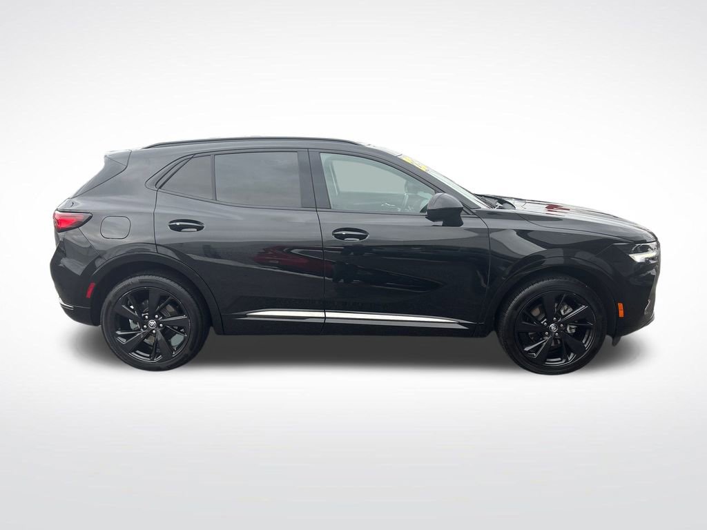 Used 2023 Buick Envision Essence w/ Sport Touring Package image 9