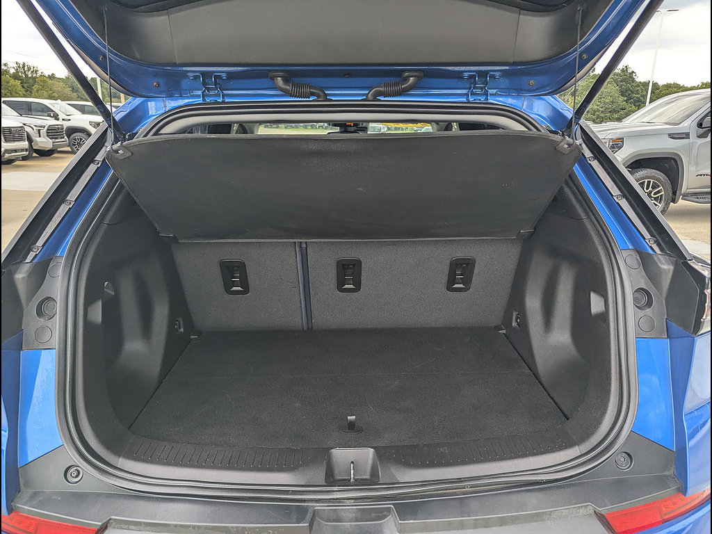 Used 2022 Chevrolet Bolt EUV LT w/ Convenience Package FWD image 22
