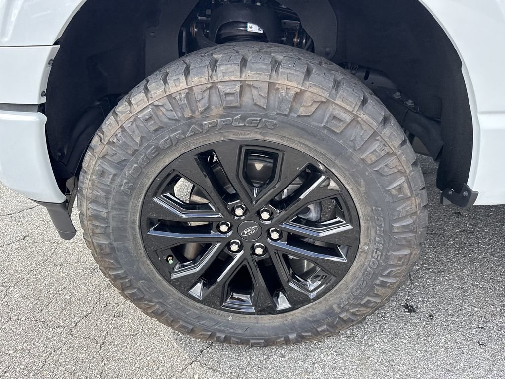 New 2025 Ford F150 XLT w/ Equipment Group 302A MID image 11
