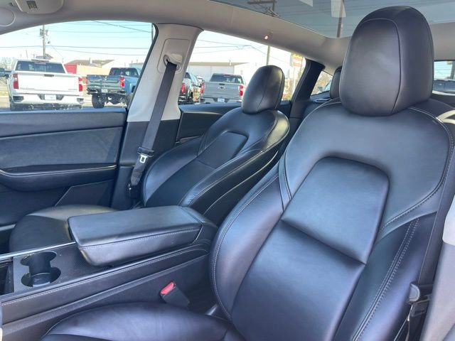 Used 2021 Tesla Model Y Performance image 16