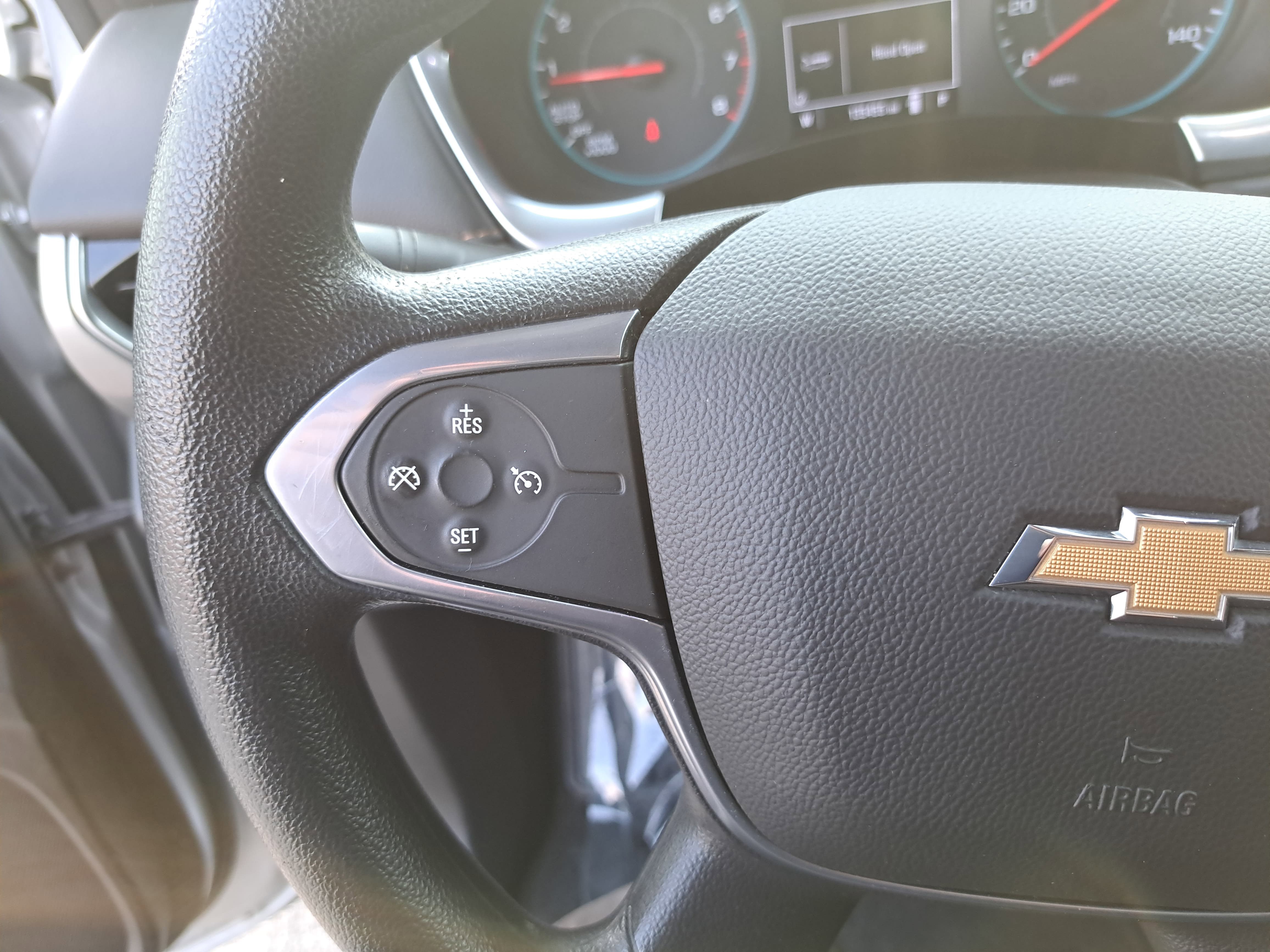 Used 2021 Chevrolet Traverse LS image 17