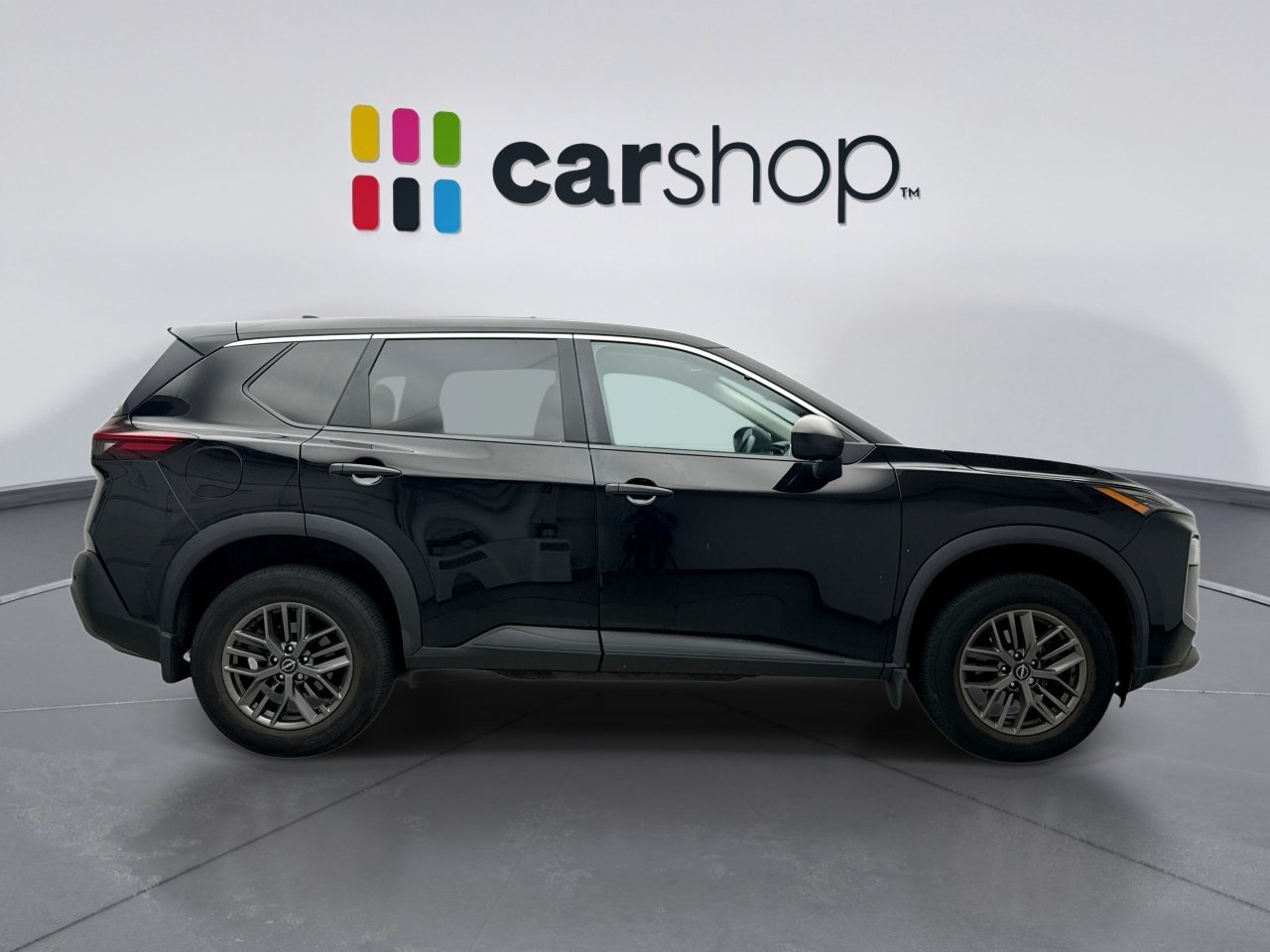 Used 2023 Nissan Rogue S AWD/4WD image 6