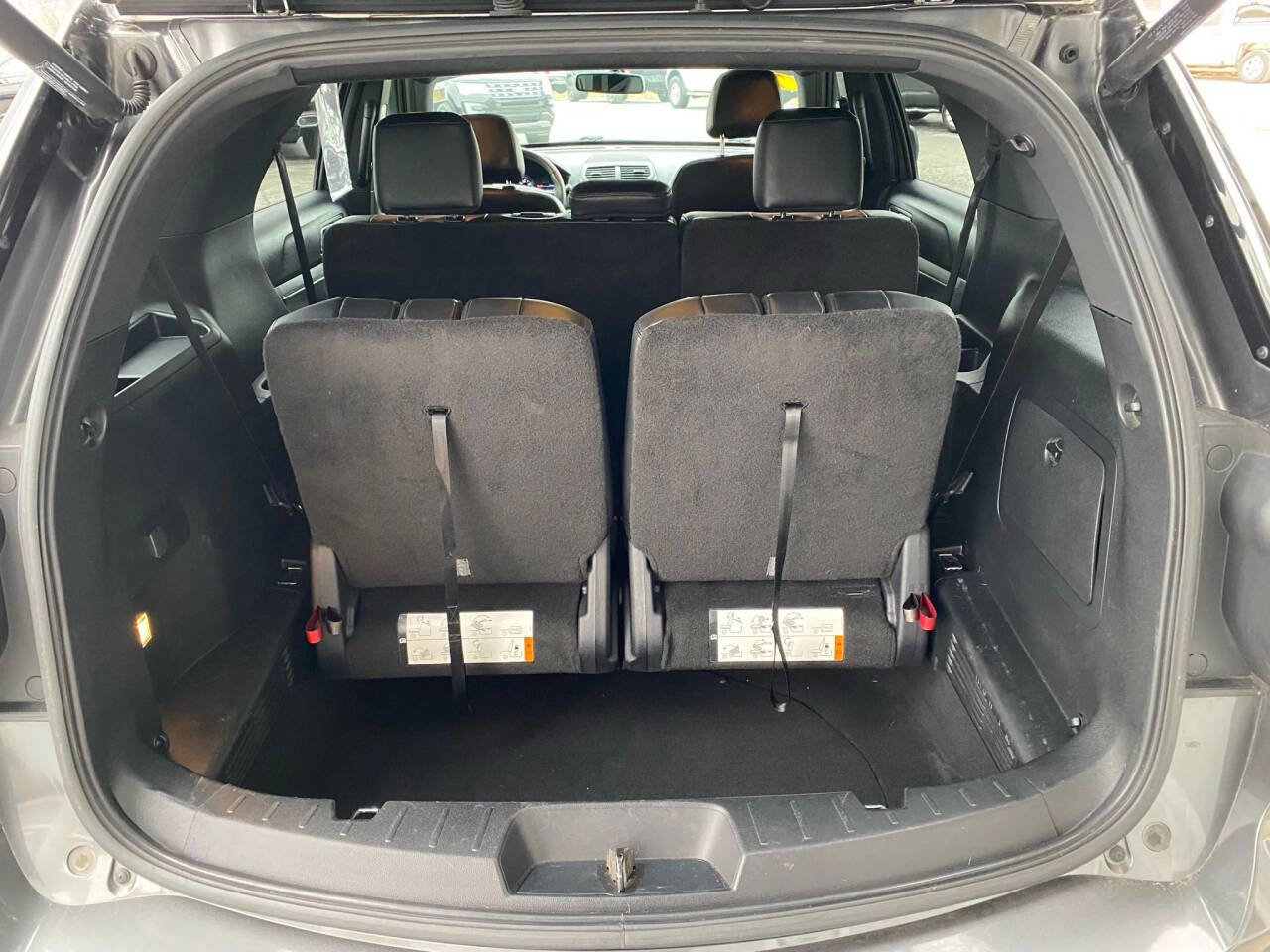 Used 2016 Ford Explorer XLT w/ Equipment Group 202A image 29