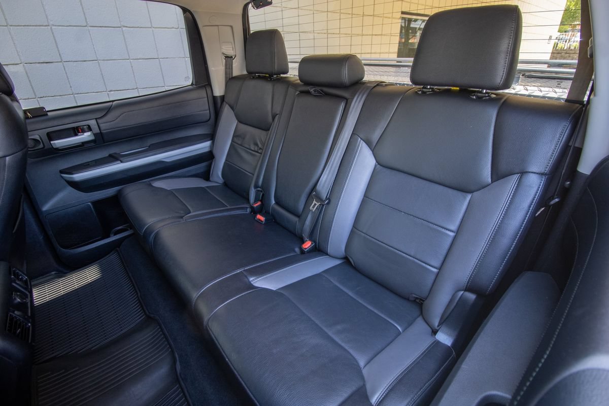 Used 2018 Toyota Tundra Limited AWD/4WD image 17