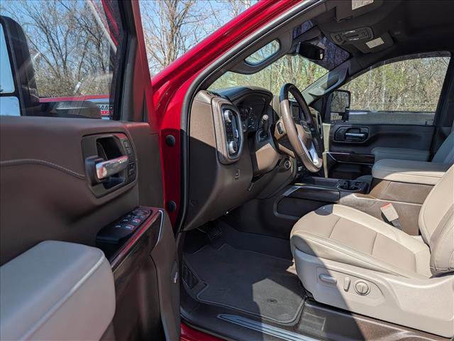Used 2023 GMC Sierra 2500 SLT w/ SLT Preferred Package image 33