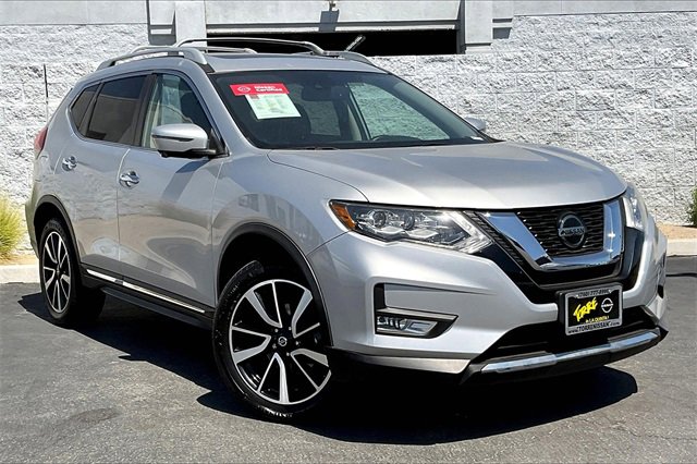 Certified 2019 Nissan Rogue SL w/ Premium Package image 7