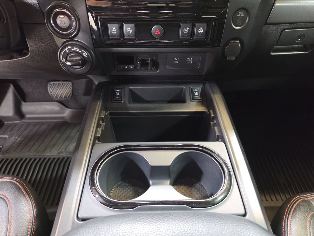 Used 2024 Nissan Titan PRO-4X w/ Pro-4x Convenience Package AWD/4WD image 22
