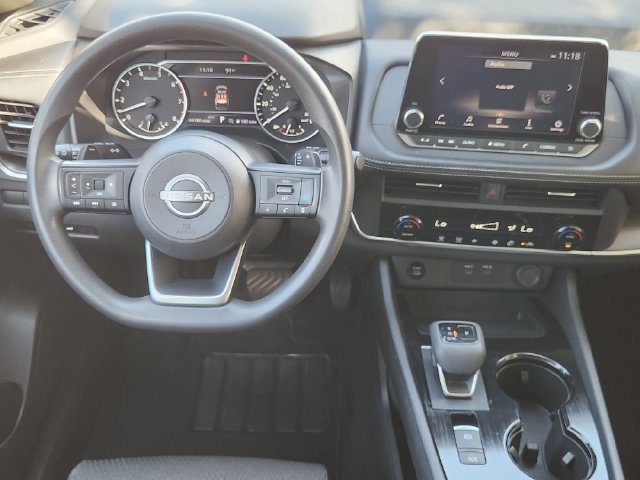 Used 2024 Nissan Rogue SV AWD/4WD image 25