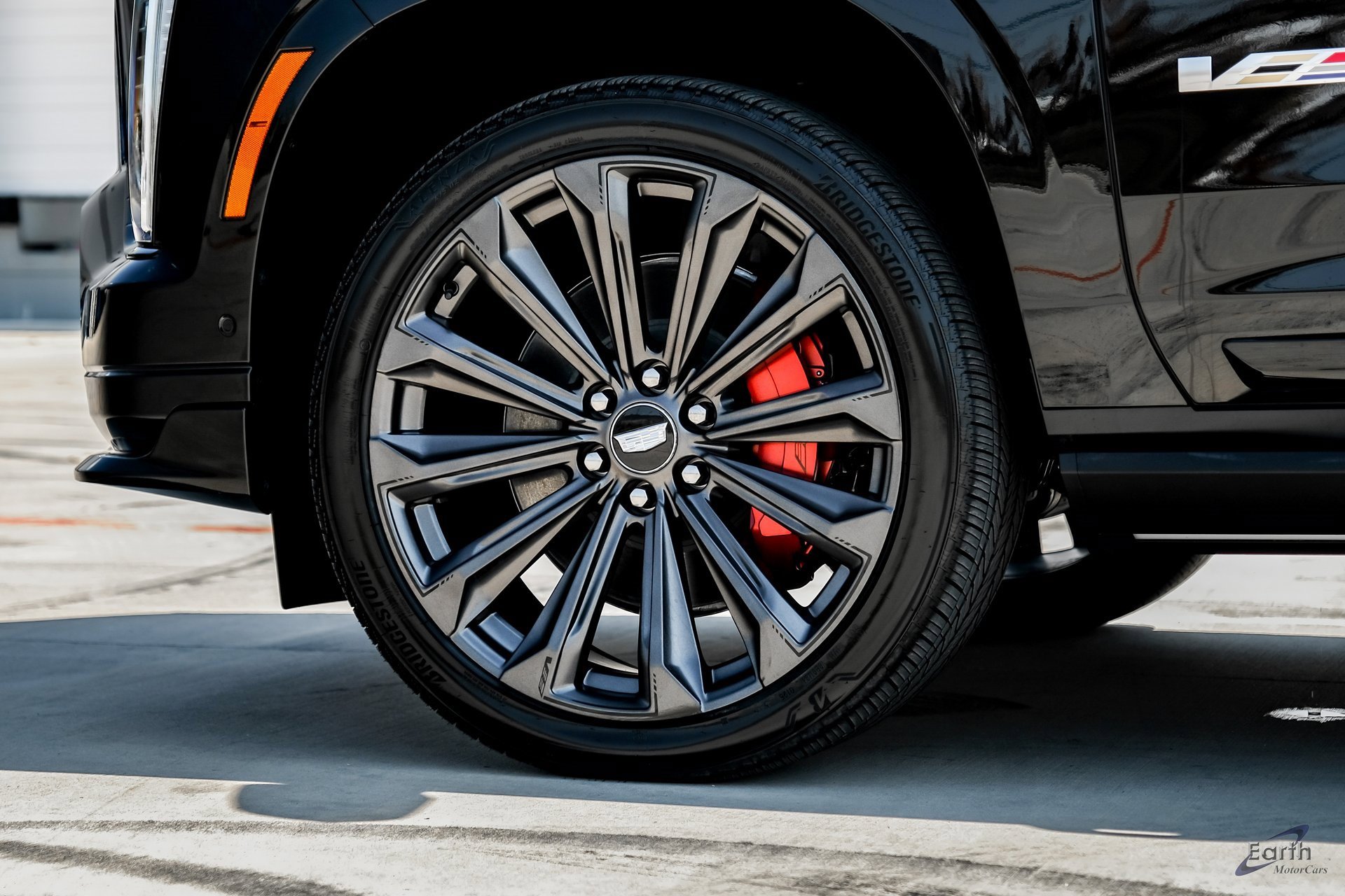 Used 2025 Cadillac Escalade V image 92