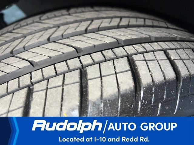 Used 2025 Chevrolet Trax RS image 30