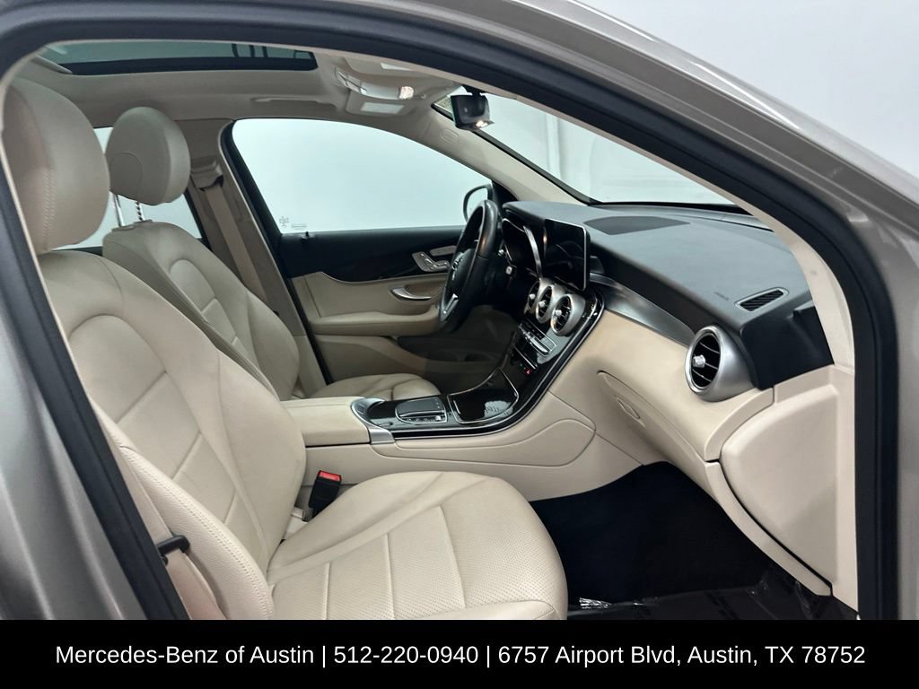 Certified 2021 Mercedes-Benz GLC 300 image 26