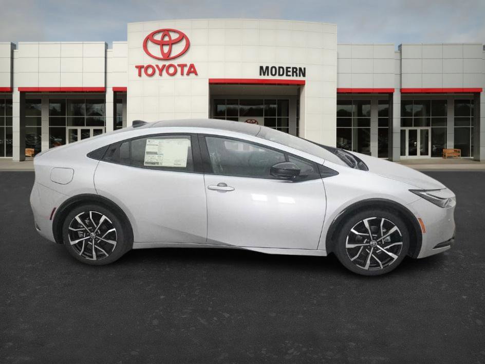 New 2026 Toyota Prius Plug-In Hybrid FWD image 25