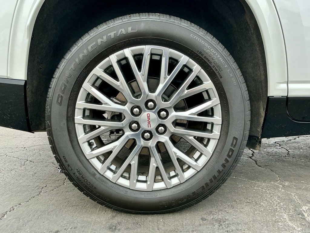 Used 2024 GMC Acadia Denali image 21