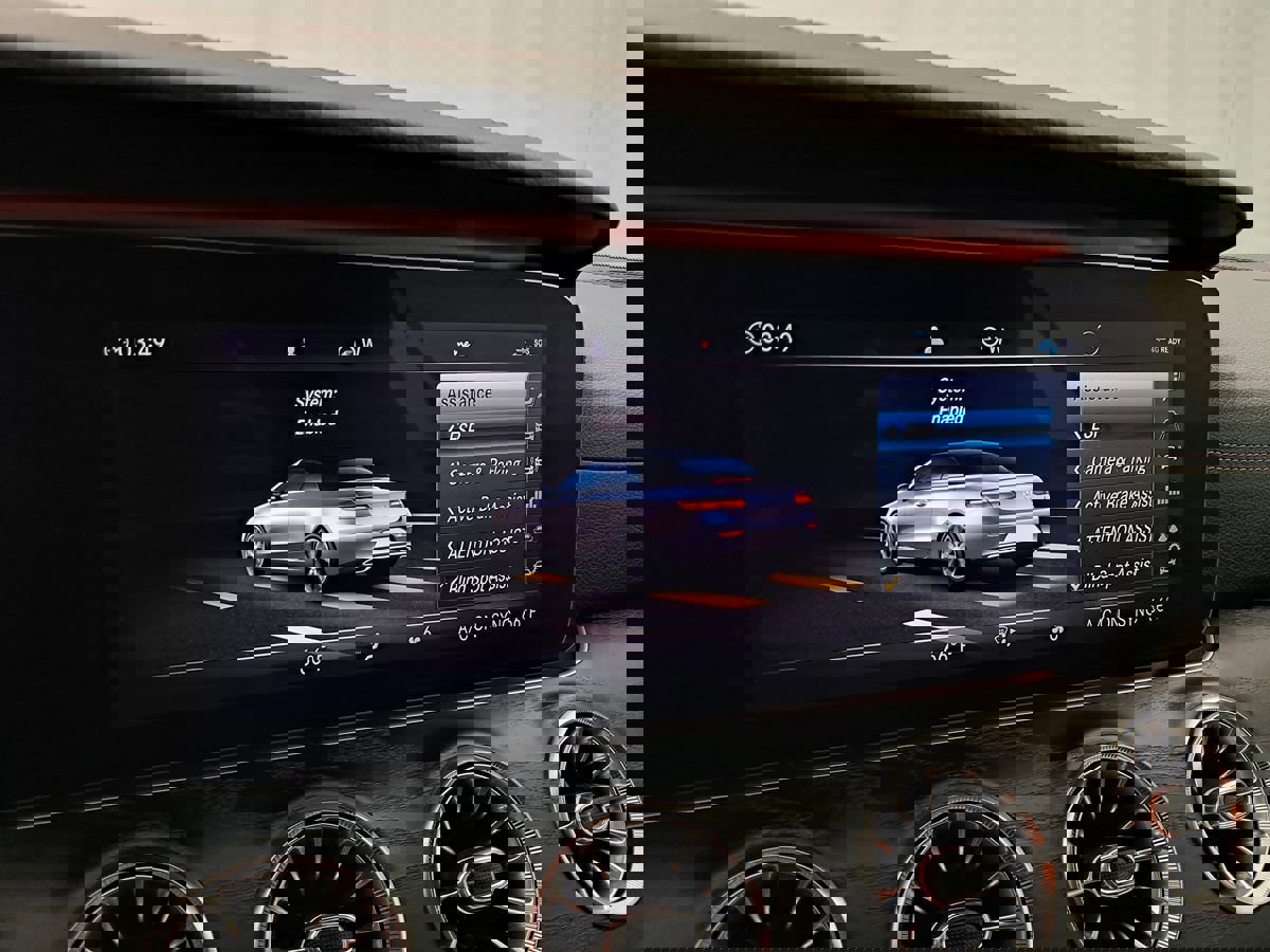 Used 2019 Mercedes-Benz E 450 4MATIC Cabriolet image 30