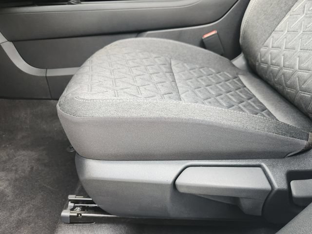 New 2027 Nissan Kicks SV w/ SV Premium Package FWD image 21